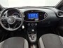 Toyota Aygo X 1.0 VVT-i S-CVT Play | BTW Voertuig | Dealeronderhouden | Achteruitrijcamera | Onderweg-naar-dealer