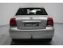 Toyota Avensis 2.2 D-4D Linea Luna Clima Cruise Trekhaak Lichtmetalen velgen