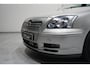 Toyota Avensis 2.2 D-4D Linea Luna Clima Cruise Trekhaak Lichtmetalen velgen