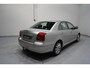 Toyota Avensis 2.2 D-4D Linea Luna Clima Cruise Trekhaak Lichtmetalen velgen