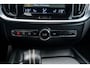 Volvo V60 2.0 D4 R-Design *Leder *Stuur. verw* Dealer onderhouden*