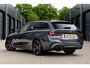 BMW 3-Serie Touring 320e M-Sport *Pano* Leder* Vol* Dealer onderhouden*