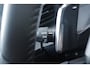 Peugeot 2008 1.2 Hybrid 145PK AUTOMAAT ALLURE | NAVIGATIE | KEYLESS ENTRY/START | DRAADLOZE TELEFOONLADER | DRAADLOZE APPLE CARPLAY/ANDROID AUTO | CAMERA VOOR + ACHTER | PARKEERSENSOREN VOOR + ACHTER | LICHTMETALEN VELGEN 17" | CLIMATE CONTROL | ADAPTIVE CRUISE CONTROL | DODEHOEK DETECTIE |