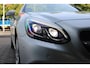 Mercedes-Benz SLC 200 Final Edition 184PK AUTOMAAT | AIRSCARF | PANORAMA VARIODAK MET MAGIC SKY CONTROL | LED INTELLIGENT LIGHT SYSTEM | ALARM KLASSE 3 | KEYLESS ENTRY | PARKEERSENSOREN VOOR/ ACHTER | LEDEREN BEKLEDING | STOEL VERWARMING VOOR | FULL MAP NAVIGATIE | 17" LICHTMETALEN VELGEN VIJFSPAAKS | ELECTRIC CLIMATE CONTROL THERMOTRONIC | DODEHOEK DETECTIE |