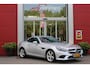 Mercedes-Benz SLC 200 Final Edition 184PK AUTOMAAT | AIRSCARF | PANORAMA VARIODAK MET MAGIC SKY CONTROL | LED INTELLIGENT LIGHT SYSTEM | ALARM KLASSE 3 | KEYLESS ENTRY | PARKEERSENSOREN VOOR/ ACHTER | LEDEREN BEKLEDING | STOEL VERWARMING VOOR | FULL MAP NAVIGATIE | 17" LICHTMETALEN VELGEN VIJFSPAAKS | ELECTRIC CLIMATE CONTROL THERMOTRONIC | DODEHOEK DETECTIE |