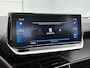 Peugeot 2008 130 pk Automaat Allure | Afneembare Trekhaak | Achteruitrijcamera Navigatiesysteem | Apple Carplay / Android Auto |