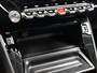 Peugeot 2008 130 pk Automaat Allure | Afneembare Trekhaak | Achteruitrijcamera Navigatiesysteem | Apple Carplay / Android Auto |