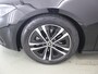 Mercedes-Benz CLA Shooting Brake 180 Star Edition | Voorstoelen verwarmd | Achteruitrijcamera | LED koplampen | MBUX |