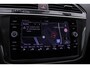 Volkswagen Tiguan Highline Business R 1.4 TSI 150pk DSG Automaat Trekhaak, Elektrische achterklep, Adaptive cruise control, LED koplampen, Navigatie