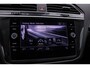Volkswagen Tiguan Highline Business R 1.4 TSI 150pk DSG Automaat Trekhaak, Elektrische achterklep, Adaptive cruise control, LED koplampen, Navigatie