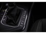 Volkswagen Tiguan Highline Business R 1.4 TSI 150pk DSG Automaat Trekhaak, Elektrische achterklep, Adaptive cruise control, LED koplampen, Navigatie