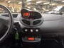 Renault Twingo 1.2 16V 75pk Parisienne Airco Bluetooth LM Velgen Dakspoiler ISOFIX 76.000km !!