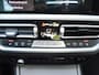 BMW 3-Serie 320e Business Edition Plus Leer | Schuifdak | LED | LMV 17"| NL auto | 1e eig.