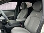 Lynk & Co 02 More 66 kWh | Trekhaak | Panoramadak | 360 camera | Harman Kardon audio | Dodehoekdetectie | Stoel/Stuurverwarming | Apple CarPlay/Android Auto | 20"LM-velgen | Elektrisch bedienbare voorstoelen met geheugenfunctie | Klimaat warmtepomp | Elektrisch bedienbare achterklep |