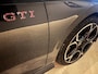 Volkswagen Golf 8 | GTI | 265 PK | Facelift | BTW | Pano | Apple Carplay | Stuurverwarming | Sport stoelen |