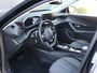 Peugeot 2008 1.2 130pk Allure Pack Automaat | 1ste eigenaar | Camera | Stoelverwarming | Navigatie | Climate