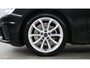Audi A4 Avant 35 TFSI 150pk S Edition Competition S-tronic / Carplay / Navigatie / LED Matrix / Parkeersensoren