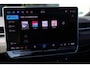 Volkswagen ID.7 Tourer GTX Limited Edition 86 kWh 340PK / 250kW, 60 maanden / 100.000km garantie, warmtepomp, wegklapbare trekhaak, adaptief onderstel (dcc), 20" LMV, Harman & Kardon geluidssysteem (13 speaker 700 watt met subwoofer), head-up display, rondomzichtcamera (area view), verwarm- en ventileerbare voorstoelen met elektrische stoelverstelling, massagefunctie en geheugen, verwarmbare achterbank, verwarmbaar multifunctioneel lederen stuurwiel, parkeerassistent (park assist pro), draadloze telefoonlader, verwarmbare voorruit (infrarood), LED Matrix (IQ.Lights), dodehoekdetectie (side assist), 4 wielaandrijving (4motion), discover pro max navigatie scherm, elektrisch verstel-, verwarm- en inklapbare buitenspiegels, Apple Carplay & Android Auto, parkeersensoren voor en achter (pdc), navigatie, DAB+, 3-zone climatronic etc.