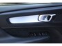 Volvo XC40 1.5 T3 Momentum Camera/Half-Leer/Parkeersensor v,a/Trekhaak uitklapbaar