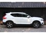 Volvo XC40 1.5 T3 Momentum Camera/Half-Leer/Parkeersensor v,a/Trekhaak uitklapbaar