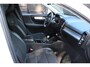 Volvo XC40 1.5 T3 Momentum Camera/Half-Leer/Parkeersensor v,a/Trekhaak uitklapbaar