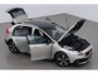 Volvo V40 Cross Country 1.5 T3 Polar+ Luxury | ACC | Panoramadak | Standkachel | Trekhaak | Harman/Kardon | BLIS