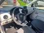 Volkswagen Up! 1.0 high up! airco , lm velgen, 5 deurs, navi