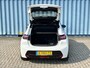 Peugeot e-208 GT Pack Alcantara stoelen | Panoramadak | Fietsendragerhaak | Achteruitrijcamera | Adeptieve cruise control | Stoelverwarming | Apple carplay & Android auto