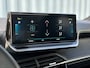 Peugeot e-208 GT Pack Alcantara stoelen | Panoramadak | Fietsendragerhaak | Achteruitrijcamera | Adeptieve cruise control | Stoelverwarming | Apple carplay & Android auto