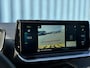 Peugeot e-208 GT Pack Alcantara stoelen | Panoramadak | Fietsendragerhaak | Achteruitrijcamera | Adeptieve cruise control | Stoelverwarming | Apple carplay & Android auto