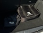 Peugeot e-208 GT Pack Alcantara stoelen | Panoramadak | Fietsendragerhaak | Achteruitrijcamera | Adeptieve cruise control | Stoelverwarming | Apple carplay & Android auto