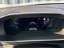 Peugeot e-208 GT Pack Alcantara stoelen | Panoramadak | Fietsendragerhaak | Achteruitrijcamera | Adeptieve cruise control | Stoelverwarming | Apple carplay & Android auto