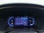 Volvo V60 B4 211pk Plus Dark / Sportstoelen / Panorama dak / Harman en Kardonn audio / Lightning pakket / Trekhaak / 360 graden camera /
