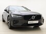 Volvo V60 B4 211pk Plus Dark / Sportstoelen / Panorama dak / Harman en Kardonn audio / Lightning pakket / Trekhaak / 360 graden camera /