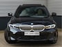 BMW 3-Serie Touring 330e xDrive M-Sport - Pano - Driving Ass Prof - Trekhaak - Head-up
