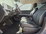 Hyundai Ioniq 5 Lounge 73kWh / SOH 100% / Dealer onderhouden / Fabrieksgarantie tot 03-2027 / warmtepomp / zonnepaneel / CCS snelladen / Trekgewicht 1600 kg / WLTP bereik 481 km bereik stad 686 km / Stuur- Stoel & Achterbank verwarming / Rondomzicht camera /