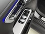 Mercedes-Benz GLC 300e 4MATIC Business Solution AMG | Advanced plus pakket | Trekhaak | Middenconsole metaalstructuur | Panoramaschuifdak | 20" multispaaks lichtmetalen AMG velgen | Warmtewerend, donkergetint glas |