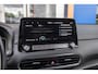 Hyundai Kona Electric EV Premium 64 kWh | Camera | Head-up | Leder | Apple Carplay/Android Auto | Audio installatie premium | Cruise adaptief | Stoelverwarming | Achteruitrijcamera | Apple Carplay/Android Auto|telefoonintegratie premium | Audio installatie premium