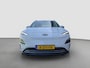 Hyundai Kona Electric EV Pure 64 kWh 204pk | Camera | Carplay | Adaptive cruise controle | Keyless entry | 17'' Velgen | Parkeersensoren | Trekhaak