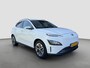 Hyundai Kona Electric EV Pure 64 kWh 204pk | Camera | Carplay | Adaptive cruise controle | Keyless entry | 17'' Velgen | Parkeersensoren | Trekhaak
