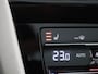 Volkswagen Passat Variant 1.4 TSI PHEV GTE Business 218 PK| Dealeronderhouden | Panoramadak | Navigatie Pro | Trekhaak | 360 Camera | Head-Updisplay | Stoelverwarming Voor & Achter | Stuurwielverwarming | Achterklep Elektrisch