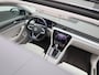 Volkswagen Passat Variant 1.4 TSI PHEV GTE Business 218 PK| Dealeronderhouden | Panoramadak | Navigatie Pro | Trekhaak | 360 Camera | Head-Updisplay | Stoelverwarming Voor & Achter | Stuurwielverwarming | Achterklep Elektrisch