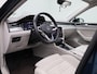 Volkswagen Passat Variant 1.4 TSI PHEV GTE Business 218 PK| Dealeronderhouden | Panoramadak | Navigatie Pro | Trekhaak | 360 Camera | Head-Updisplay | Stoelverwarming Voor & Achter | Stuurwielverwarming | Achterklep Elektrisch