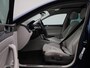 Volkswagen Passat Variant 1.4 TSI PHEV GTE Business 218 PK| Dealeronderhouden | Panoramadak | Navigatie Pro | Trekhaak | 360 Camera | Head-Updisplay | Stoelverwarming Voor & Achter | Stuurwielverwarming | Achterklep Elektrisch