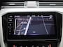 Volkswagen Passat Variant 1.4 TSI PHEV GTE Business 218 PK| Dealeronderhouden | Panoramadak | Navigatie Pro | Trekhaak | 360 Camera | Head-Updisplay | Stoelverwarming Voor & Achter | Stuurwielverwarming | Achterklep Elektrisch