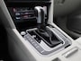 Volkswagen Passat Variant 1.4 TSI PHEV GTE Business 218 PK| Dealeronderhouden | Panoramadak | Navigatie Pro | Trekhaak | 360 Camera | Head-Updisplay | Stoelverwarming Voor & Achter | Stuurwielverwarming | Achterklep Elektrisch