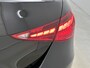 Mercedes-Benz C-klasse 300 e Business Solution | Warmtewerend, donkergetint glas | Trekhaak | Panoramaschuifdak | GUARD 360° Plus | Sierdelen diamantpatroon zilvergrijs | Sfeerverlichting | Smartphone-integratie |