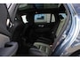 Volvo V60 T6 Plug-in hybrid AWD Ultra Dark | Elektrisch verstelbare voorstoelen met memory | 360 graden camera | Blind spot | Verwarmbare voorstoelen en achterbank | Android Auto/Apple CarPlay | Adaptieve cruis controle | Keyless Entry