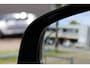 Volvo V60 T6 Plug-in hybrid AWD Ultra Dark | Elektrisch verstelbare voorstoelen met memory | 360 graden camera | Blind spot | Verwarmbare voorstoelen en achterbank | Android Auto/Apple CarPlay | Adaptieve cruis controle | Keyless Entry