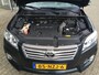 Toyota RAV4 2.0 VVTi Executive Business / LEDER / 4X4 / NAVI / CAMERA / EURO-5 / DEALER SERVICED